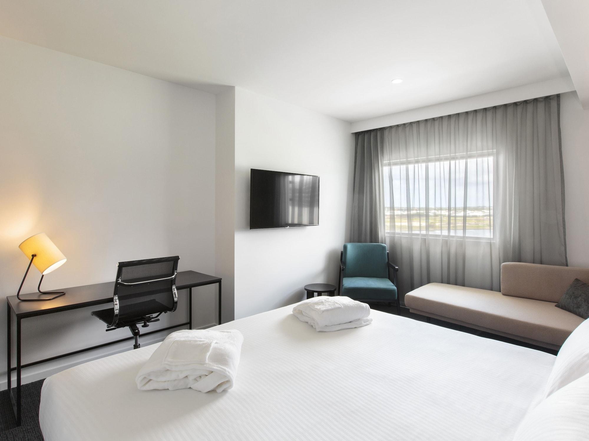 Mercure Sunshine Coast Kawana Waters Extérieur photo