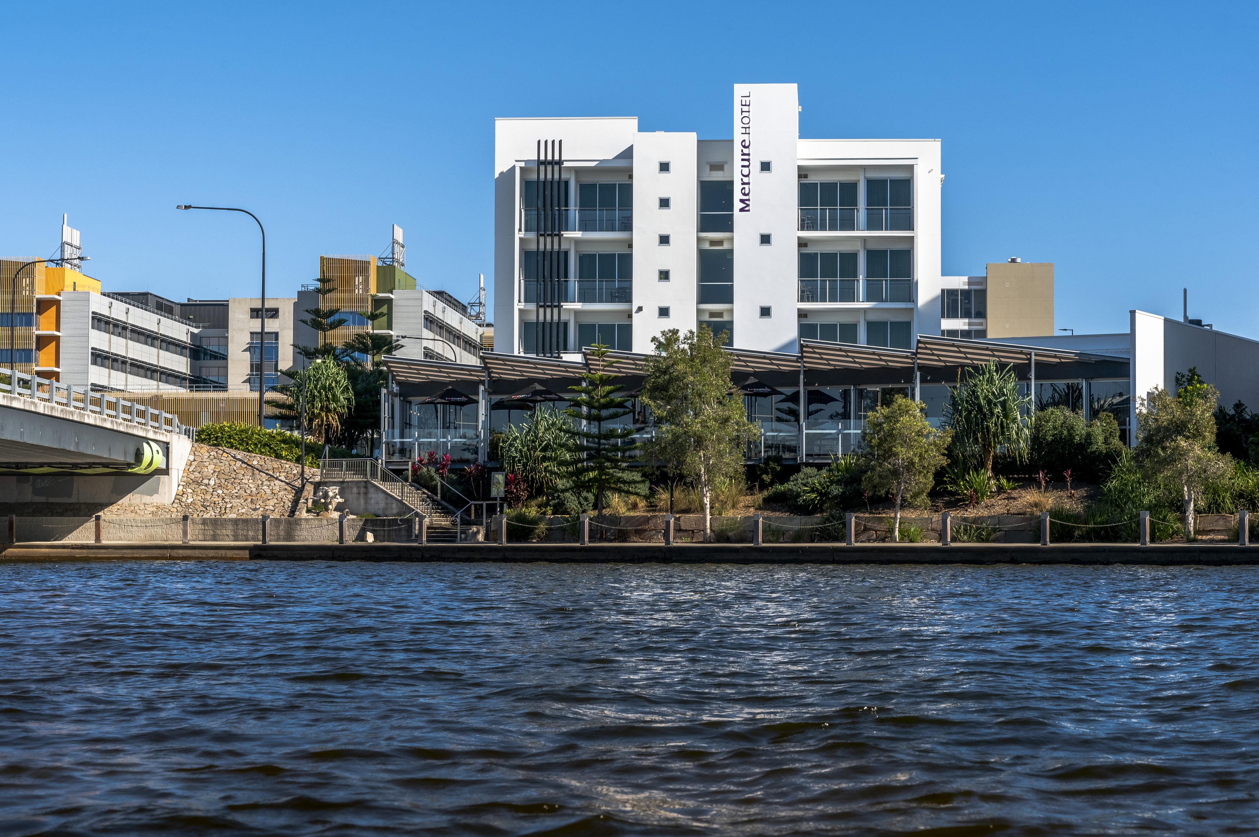 Mercure Sunshine Coast Kawana Waters Extérieur photo