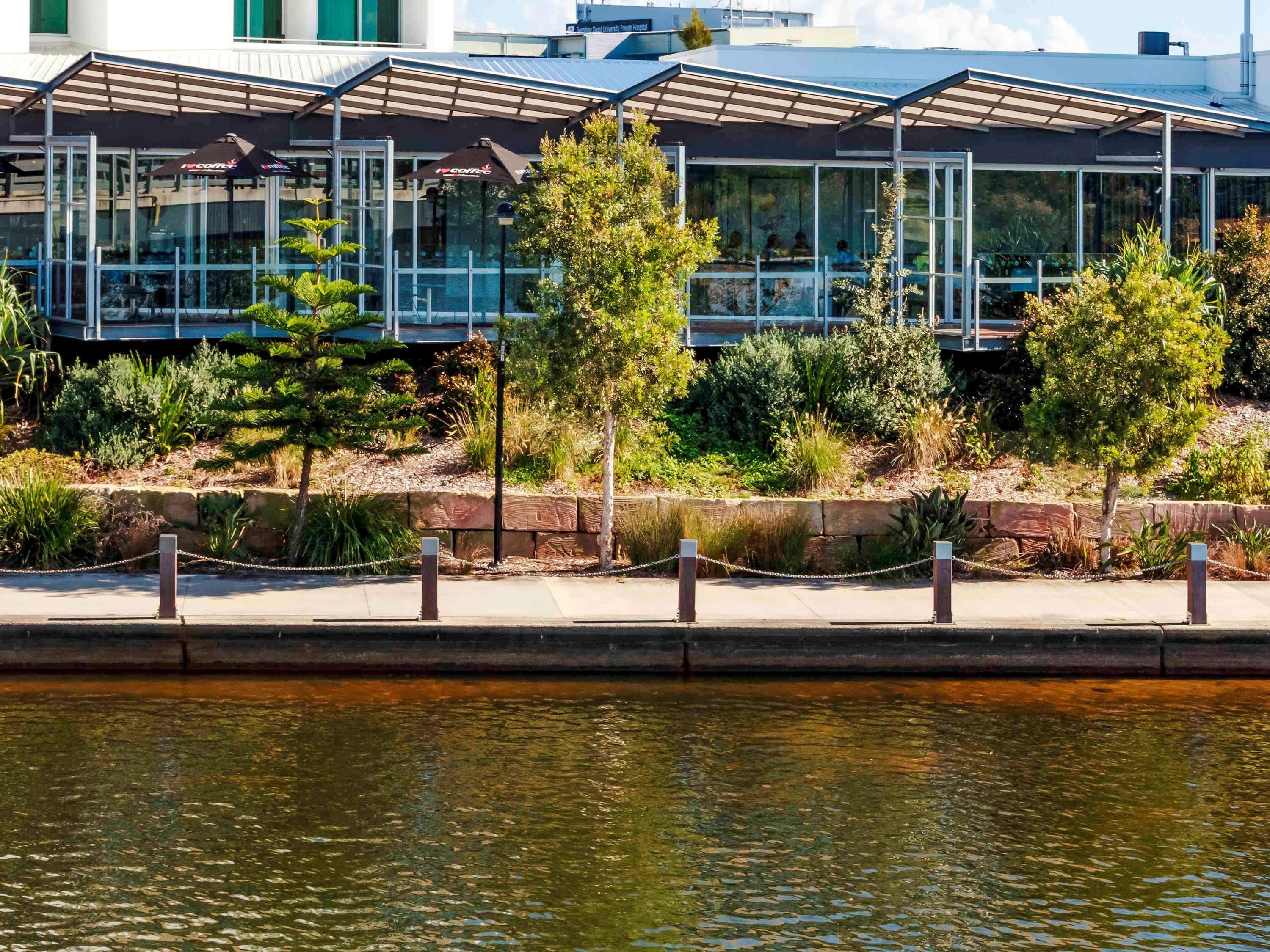 Mercure Sunshine Coast Kawana Waters Extérieur photo