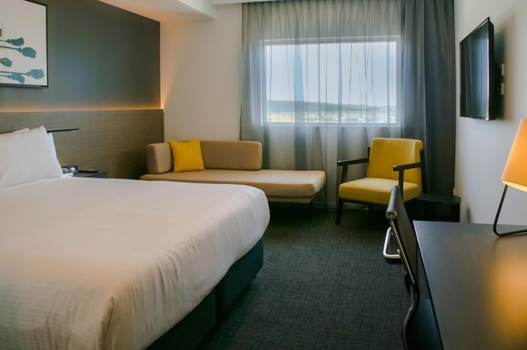 Mercure Sunshine Coast Kawana Waters Extérieur photo